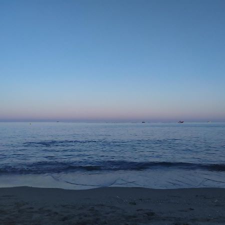 Carihuela La Luna Sun & Beach Apartment Torremolinos Luaran gambar