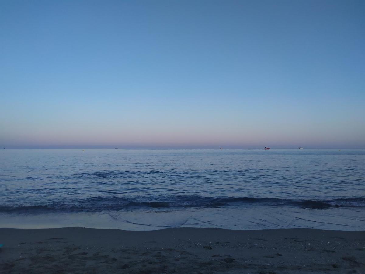 Carihuela La Luna Sun & Beach Apartment Torremolinos Luaran gambar